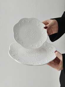 1pc European Style Embossed Ceramic Dinnerware, High-Quality Butterfly Shaped Breakfast/Dessert Plate, Elegant Ceramic Dining Plate - Multicolor - View 9