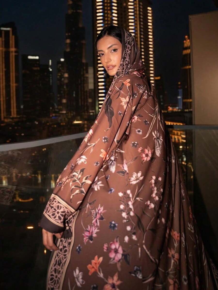 两件套印花开衫长袍，含头巾，中东迪拜风格，春季度假外套