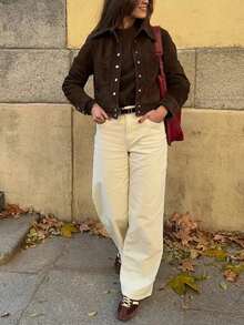 Giacca alla moda da indossare tutti i giorni, di colore unito, con bottoni frontali e due tasche - Castano - Visualizzare 3