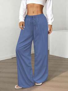 飘逸阔腿裤：轻盈梭织面料搭配弹力抽绳腰带，修身显瘦，是通勤、购物和居家休闲的必备单品。新款春秋季女式休闲裤，适合约会、学生和日常出行。百搭风格，休闲、海滩等场合皆可穿着。抽绳腰带设计，适合外出和居家穿着。 - 藍色 - 查看 7