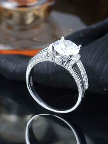 1pc S925 Silver Luxury Wedding Ring, Inlaid With 2 Carat Moissanite, Suitable For Weddings, Engagements, Banquets, Parties, Proposal Gifts, Anniversary Gifts