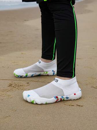 Kids Water Shoes, Boys & Girls Aqua Socks, Suitable For Barefoot Enthusiasts, Swimming, Diving, Soft Bottom Beach Shoes, Outdoor Quick-Dry Breathable Sandals, Water Shoes, Indoor Fitness Shoes