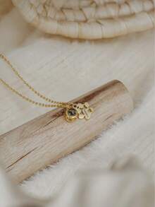 1 件定制宠物名字投影项链 | 照片投影和金属爪印项链 | 纪念照片宠物爪印雕刻项链 | 永恒伴侣纪念礼物 | 忠诚宠物照片项链 | 永远的伴侣宠物照片项链 | 纪念友谊投影项链 | 朋友项链 | 手工项链