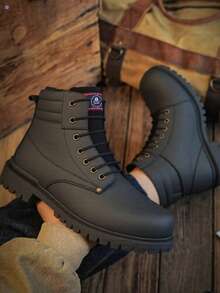 Botas negras con puntera redonda y suela gruesa. Estas botas son ideales para aventuras al aire libre, salidas casuales excursiones en zonas rurales o pase  casual  Al aire libre    botas   Exterior    todo el año - Negro - Ver 3