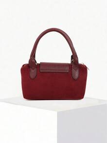 Dedoo حقيبة يد ربيع 2025 بتصميم كتل الألوان المتناسقة، ذات 3 طرق للاستخدام: كحقيبة يد، كحقيبة كتف، وكحقيبة متقاطعة الجسم. مصنوعة من مواد عالية الجودة، مع حزام كتف قابل للتعديل وسحاب معدني ناعم. مثالية للاستخدام في المكتب أو التسوق.