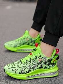 1 Pair Random Printed Fire Pattern Lace-Up Cushioned Sports Shoes For Outdoor, Spring/Autumn