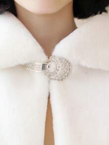 1pc Handmade Premium Autumn/Winter Extra Long Solid Color Polyester Faux Mink Thermal Lined Thick Shawl Vest, Fashion Versatile Minimalist Women Shawl Vest, Suitable For Evening Gown, Bridal Wedding, Gala, Celebration, Daily Wear