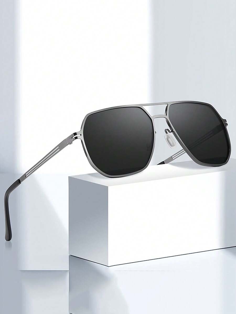 Plus Size Men's Fashionable Metal Fashion Glasses, Suitable For Outdoor Daily Driving