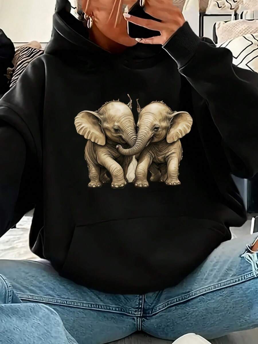 Two Baby Elephants Playing Pure Cotton Women's Tshirt Comfort Fit - 黑色 - 查看 1