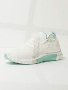 Nuevos zapatos deportivos para mujer de verano 2025, zapatos para correr de malla transpirable y ligeros, tenis atléticos cómodos