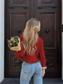 Áo khoác cardigan nữ Joy Knit Thu/Đông, Hàng mới về - Chuẩn bị đi học - Phong cách thời trang tối giản thường ngày, Áo cardigan dệt kim ôm dáng, cài nút, viền bèo nhún, vạt áo bất đối xứng, thích hợp mặc đi làm, đi chơi, đi sân bay, dịp năm mới, Giáng sinh. - Đỏ - Xem 2