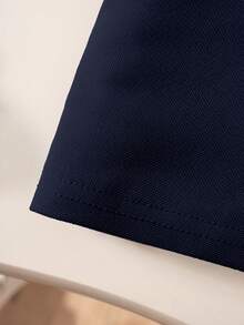 قميص بولو كلاسيكي كاجوال للأولاد مطرز بتصميم فارس، بأكمام طويلة، باللون الأزرق الداكن، مناسب للخروجات اليومية والسفر والتجمعات والأنشطة الخارجية - أزرق غامق - مشاهدة 7