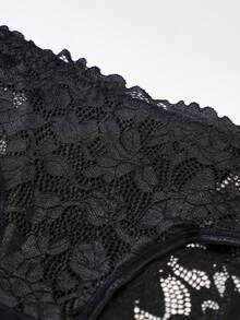 3 件套黑色女士内衣套装，包括一条时尚性感的三角内裤，饰有蕾丝花边和扇形镂空。 - 彩色 - 查看 4