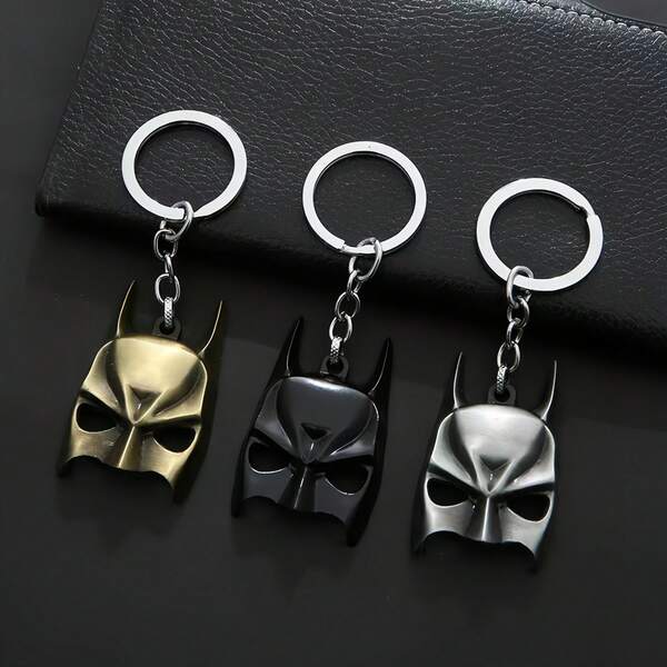 1 قطعة سلسلة مفاتيح من سبيكة بتصميم باتمان الكرتوني، قلادة دمية باتمان هدية مجوهرات، اكسسوارات سلسلة مفاتيح شخصية الأنمي هدية عيد ميلاد للأصدقاء