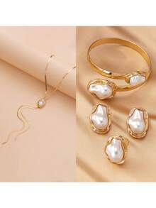 1 Set Barock Perlen Metall Anhänger Y-Kette Set, Vintage einzigartiger Metallstil, hochwertiges Halskette, Armband, Ring - Vintage, elegante flache Perlenkette, geeignet für Hochzeit, Party, Alltag, Urlaubsgeschenk für Frauen