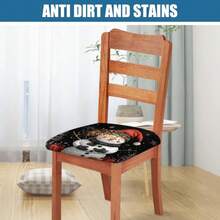 1/4/6/40 pièces Housse de chaise amovible et extensible en fibre de lait avec imprimé bonhomme de neige de Noël, avec chapeau de Père Noël, écharpe, gants, flocons de neige, branches de pin, motifs de boîte-cadeau rouge. Convient pour la salle à manger, la cuisine, le restaurant, l'hôtel. Coussin de siège amovible et doux.