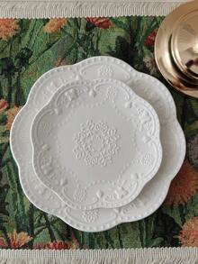 1pc European Style Embossed Ceramic Dinnerware, High-Quality Butterfly Shaped Breakfast/Dessert Plate, Elegant Ceramic Dining Plate - Multicolor - View 13