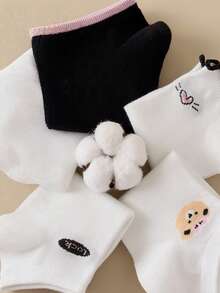 5/10 Pairs Women Cartoon Animal Footie Socks, Low Cut No Show Socks, Durable & Comfortable, Black & White, Suitable For Students & Street Fashion