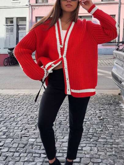 2025 New Design Niche Women Colorblock Striped Red Sweater, Loose Thick Jacket For Winter; Autumn Minimalist Relaxed V-Neck Colorblock Loose Versatile Warm Cardigan Sweater