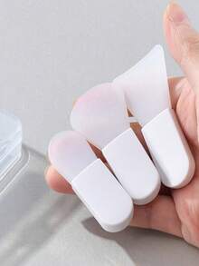 Face Mask Applicator Brushes, Mini Makeup Spatula Portable Beauty Tools Set For Facial Mud, Cosmetic Mask, Facial Clay, Eye Mask, Body Lotion, Body Butter, Serum, Cream. 3PCS Soft Silicone Brush Suit