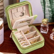 Plush Velvet Jewelry Box | Travel Jewelry Case Organizer With Mirror  | Best Gifts For Daughter, Girlfriend, Mom | Gifts For Her - 綠色 - 查看 6