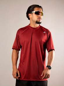 Camiseta Oversized Vinho Dryfit Masculina Camisa Streetwear Gola Alta Poliester Premium - Vinho - Visão 1