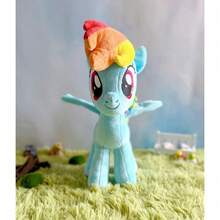 Hasbro Hasbro 我的小马驹12英寸官方毛绒娃娃，柔软多彩的填充玩具，配有可穿戴配件 | 惊喜开箱礼物，适合女孩，激发想象力 - 彩虹破折號 - 查看 12