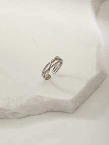 Clariva 1pc Fashionable Minimalistic Unique Design Chic Luxury Personalized Cross Ring For Women, Everyday Wear Gifts - Silver - View 1