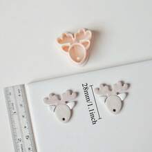 1pc Christmas Reindeer Polymer Clay Earring Cutter, Embossed Elk Shape Clay Cutters For Pendant Necklace & Jewelry Making, Animal Polymer Clay Tools, Winter Themed 3D Printed Clay Cutter For Jewelry Maker