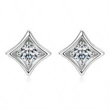 Un par de pendientes elegantes de moissanita de 1 quilate para mujeres, joyería de plata de ley 925 para uso diario, fiestas, cumpleaños, Acción de Gracias, Navidad y todos los festivales a lo largo del año