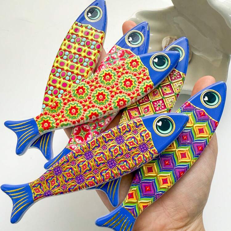 1 件复古波西米亚花卉图案浮雕金箔鱼形冰箱贴、家居装饰、白板、开瓶器、旅行纪念品和生日礼物 - 彩色 - 查看 4