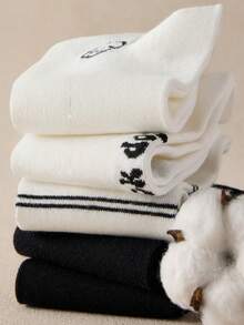 5/10 Pairs Women Cartoon Animal Footie Socks, Low Cut No Show Socks, Durable & Comfortable, Black & White, Suitable For Students & Street Fashion