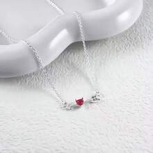 New Style Pendant Necklace, Fashionable, Simple And Light And Luxurious Versatile Collarbone Chain