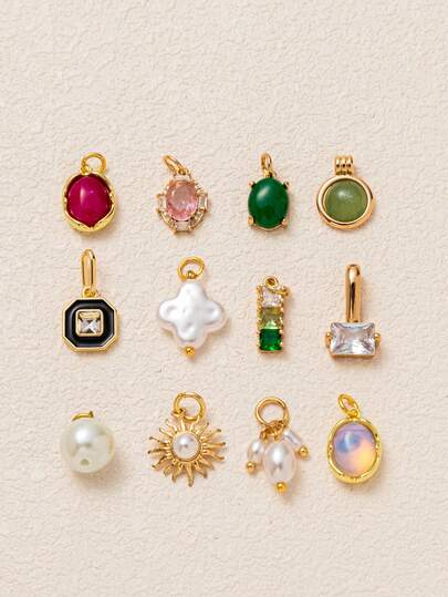 This Fashionable And Exquisite Best-Selling Colorful Faux Pearl Gemstone Pendant, Made With 18K Gold Plating, Showcases The Elegant Charm Of Women. It Can Be Used As DIY Jewelry Accessories, Necklaces, Bracelets, Keychains, Nail Art Decorations, Amulet Pendants, Etc. It Is Easy To Match And Can Also Be Worn As A Delicate Pendant, Suitable For Wives And Mothers To Freely Style.