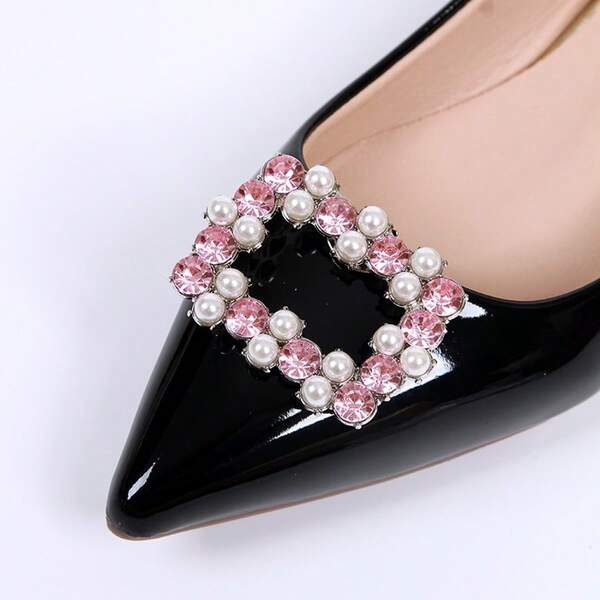 2 szt. klipsów do butów, prostokątne ozdoby do butów, akcesoria do wysokich obcasów, wykonane ze sztucznego materiału, wielofunkcyjne, trwałe, łatwe do odpięcia, symetryczny design, mocowanie jednym dotknięciem, odpowiednie na wesele, imprezę, ceremonię