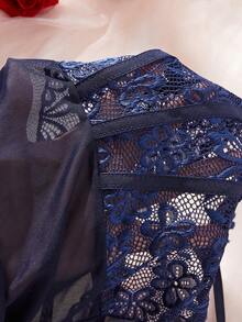 SOFUSEN 2 Pcs Women's Lace Chemise Set,Sexy Deep V-Neck & Open Back, Off-Shoulder Bow Detail Sheer Floral Lace Mesh,With Underwire,Panty,For Date Night, Honeymoon,  ,   Party - 藏青色 - 查看 3
