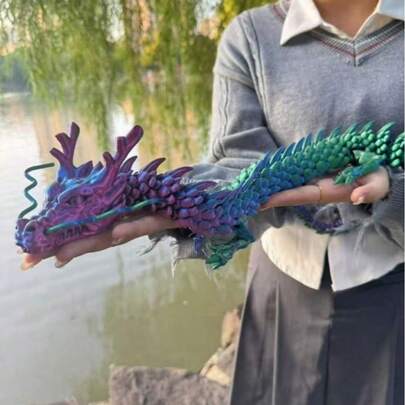 1 pieza Decoración de escritorio gigante de 90 cm/35.43 pulgadas 3D, regalo de Navidad, Halloween, Acción de Gracias, Día de San Valentín, Pascua, modelo de dragón impreso, decoración de dragón volador, adorno de interior de automóvil, ornamento de escritorio de oficina, hermoso regalo festivo, regalo broma gigante