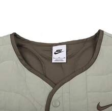 Nike 男士轻盈加厚休闲外套 秋冬时尚日常穿搭 ASMCNY PADDED 单排扣户外薄外套 地平线绿 时尚百搭通勤街头风 明星同款 HV8204-370 - 綠色 - 查看 3