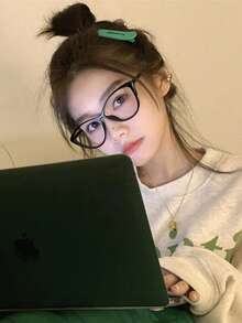 1pc Retro Cat Eye Glasses For Women - Timeless Retro Frame, Ideal For Reading, Computer Use & Decorative Accessory, Great For Everyday Wear | Back To School, Fall, Christmas - Black - View 5