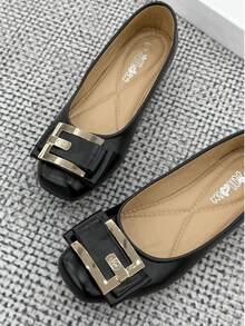 Zapatos planos de oficina para mujer de unicolor, estilo empresarial y elegante casual, asimétricos/asimétricos de metal puro, para primavera/verano