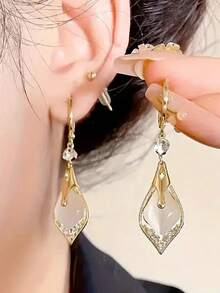 1 pieza Pendientes colgantes de ojo de gato con piedras de cristal de lujo con diseño geométrico de moda, pendientes largos únicos de estilo francés elegante y versátil - Multicolor - Ver 1