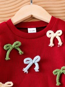 2 件套女婴休闲套装,包括带 3D 蝴蝶结装饰的圆领长袖上衣和带 3D 蝴蝶结饰边袖口的松紧腰牛仔裤,适合春秋季节 - 酒紅色 - 查看 4