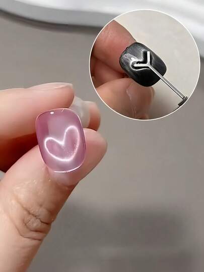 Y型心形猫眼磁性美甲工具，专为圣诞装饰、节日礼物、约会、郊游、旅行而设计。方便携带，易于收纳，包装精美——是新年、派对和盛会的完美之选。