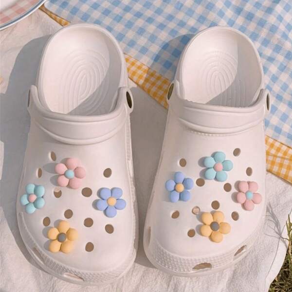 4/8 Pieces Of Cute Floral Shoes With Clogs Charm, Resin Material Shoe Decoration, DIY Detachable Garden Shoe Accessories, Women's Shoe Accessories