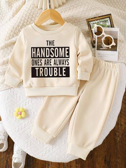 Kleinkinder Jungen Lässiges Set aus Langarm Top mit Buchstaben-Muster und Hose, Herbst/Winter