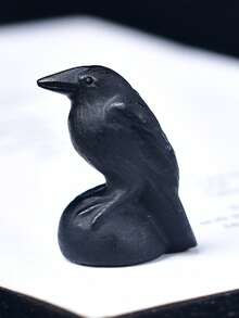 CUPIDCRYSTAL Figurină de corb sculptată din cristal natural, un cadou de piatră de cristal potrivit pentru decorarea casei, cristal vindecător cu piatră de meditație energetică, o alegere perfectă de cadou de Halloween pentru familie și prieteni.