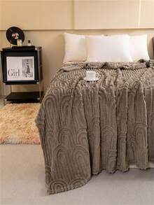 Double-Sided Taffeta Jacquard Solid Color Blanket, Modern Style Polyester Jacquard Blanket, Bedding Blanket, Machine Washable, Suitable For Bedroom, Sofa, Living Room, Nap Blanket, Sofa Bed Cover, Gift Blanket - Brown - View 2