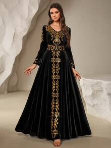 Elegant Women's Long V-Neck Velvet Dress With Alluring Gold Sequins And Flare Kimono Sleeves, Suitable For Evening Party Occasions - Black - View 5
