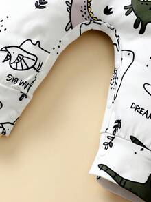 BrownBark 2件套新生儿可爱恐龙数码印花长袖连体衣+帽子套装，可爱休闲舒适，适合所有季节，日常休闲穿着皆宜。