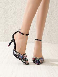 Elegant Women's Distinctive Embroidery Pointed Toe High Heel Shoes With Glittering Crystal Embellishment, Comfortable & Durable, Versatile For Formal Occasions, Party, Wedding, Date  Design For Prom  Valentine's Day Gift We Recommend Buying Half A Size Smaller. - 黑色 - 查看 2